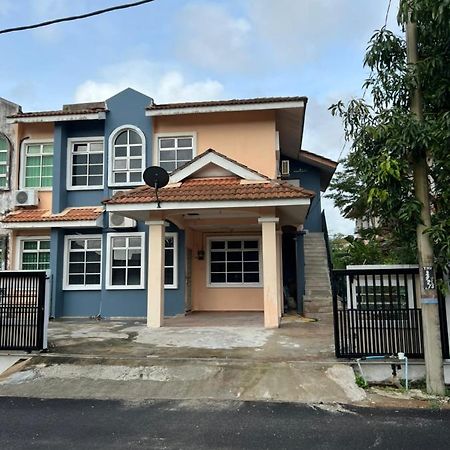 Banglo Semi D Villa D Doa Maju Kuala Terengganu Exterior foto