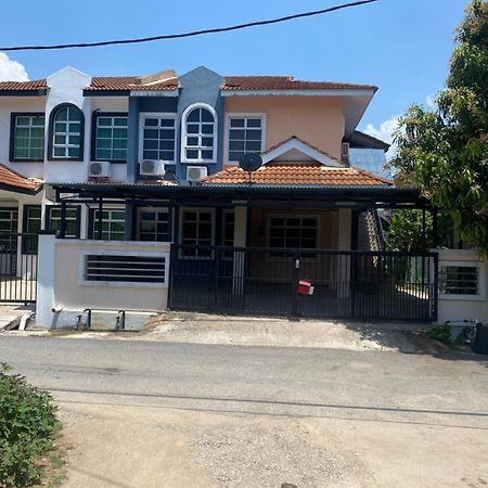 Banglo Semi D Villa D Doa Maju Kuala Terengganu Exterior foto